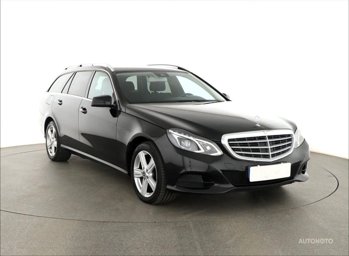 Mercedes-Benz E, 2014 - celkový pohled