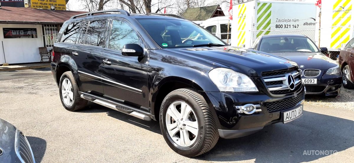 Mercedes-Benz GL, 2007 - celkový pohled