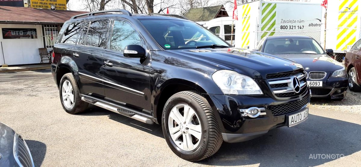 Mercedes-Benz GL, 2007 - pohled č. 2