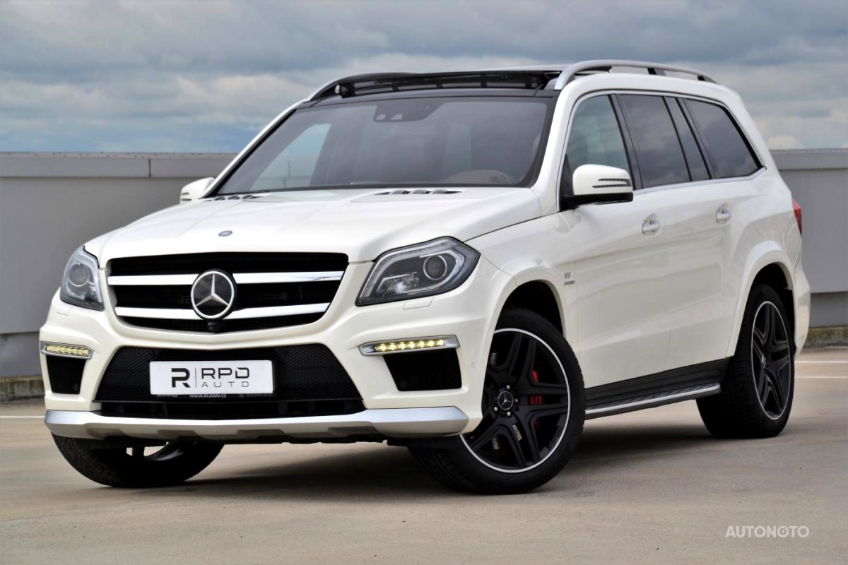 Mercedes-Benz GL, 2014 - pohled č. 3
