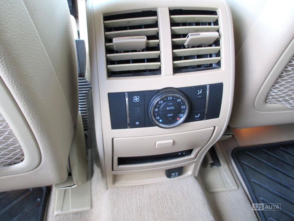 Mercedes-Benz GL, 2007 - pohled č. 11