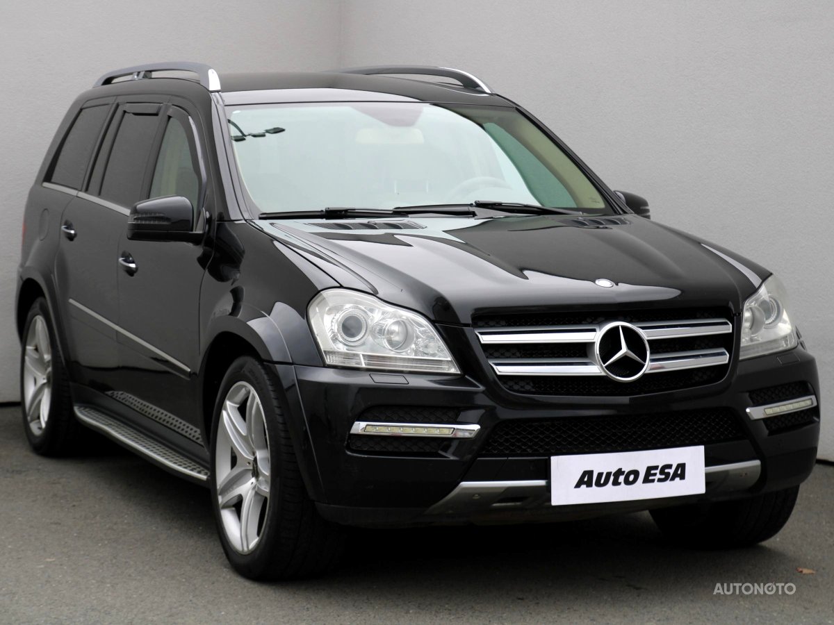 Mercedes-Benz GL, 2010 - celkový pohled