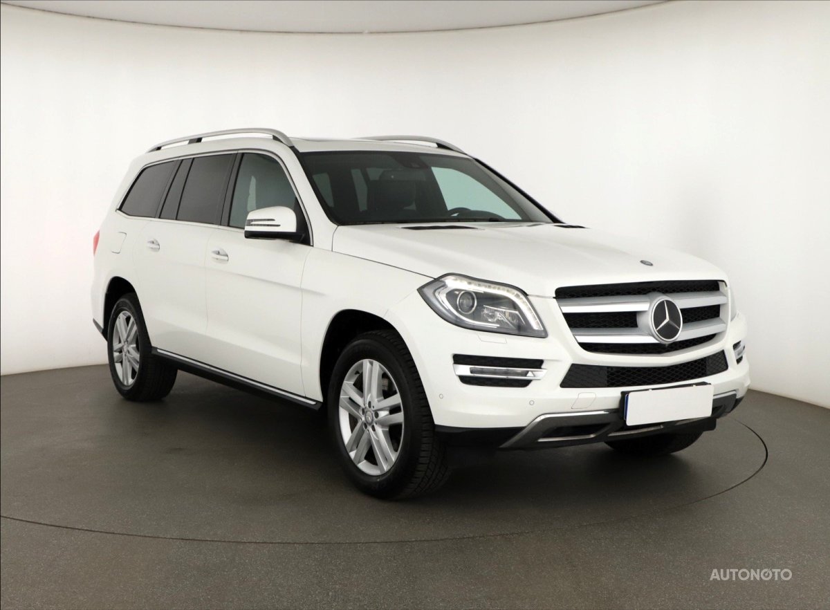 Mercedes-Benz GL, 2014 - celkový pohled