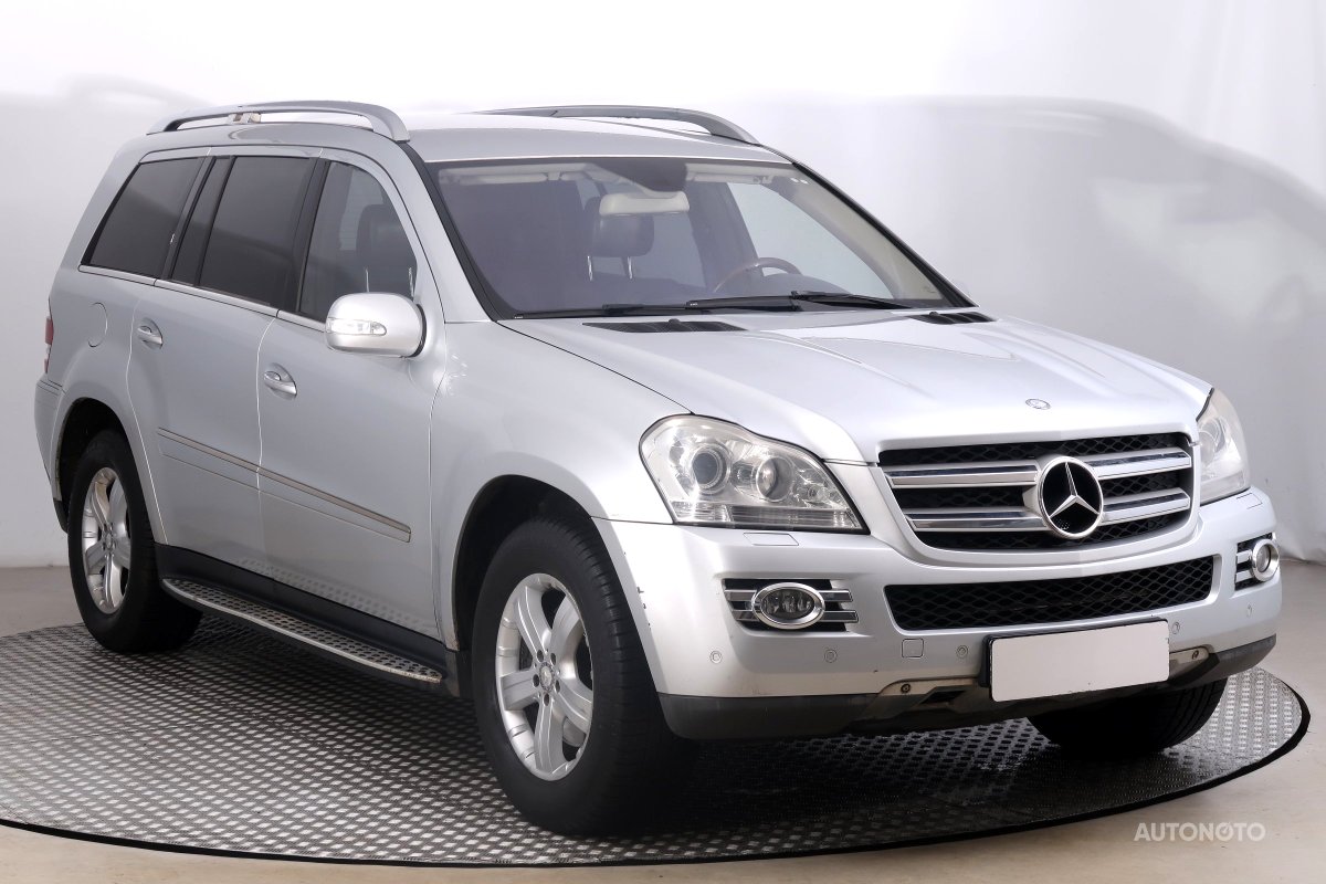 Mercedes-Benz GL, 2007 - celkový pohled