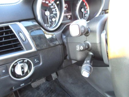 Mercedes-Benz GL, 2013 - pohled č. 7