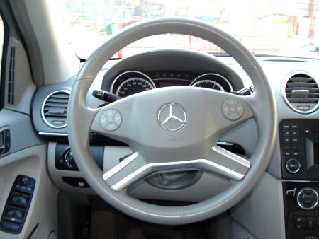 Mercedes-Benz GL, 2012 - pohled č. 9