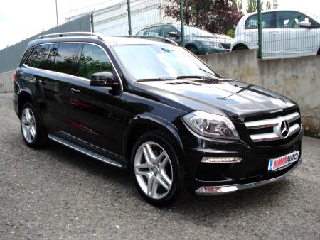 Mercedes-Benz GL, 2013 - pohled č. 2