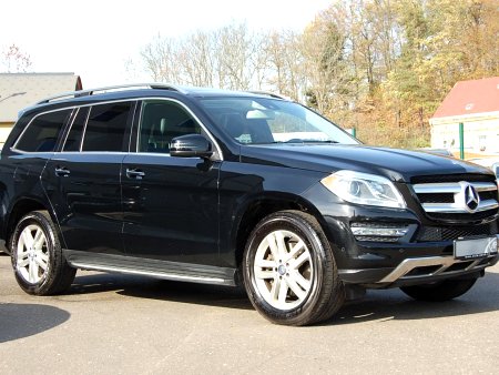 Mercedes-Benz GL, 2016 - pohled č. 3