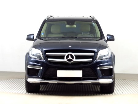 Mercedes-Benz GL, 2014 - pohled č. 2