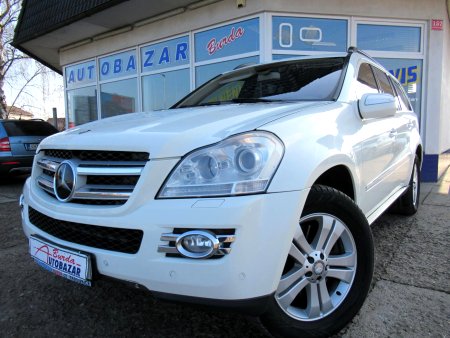 Mercedes-Benz GL, 2008 - pohled č. 2