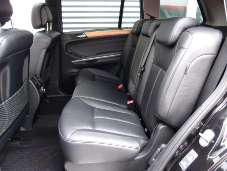 Mercedes-Benz GL, 2010 - pohled č. 11