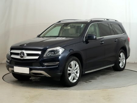 Mercedes-Benz GL, 2014 - pohled č. 3