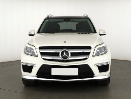 Mercedes-Benz GL, 2013 - pohled č. 2