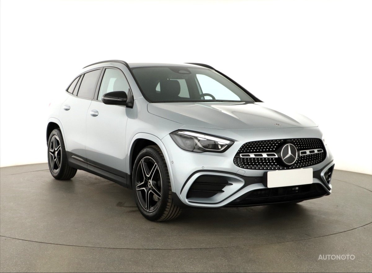 Mercedes-Benz GLA, 2025 - celkový pohled