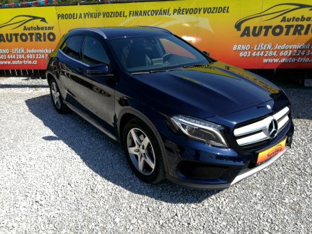 Mercedes-Benz GLA, 2016 - pohled č. 2