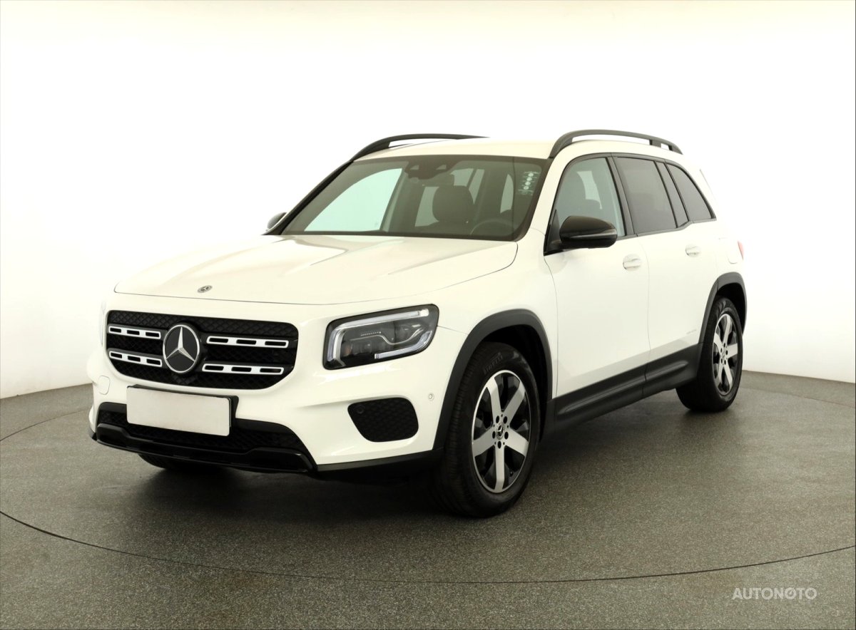 Mercedes-Benz GLB, 2020 - pohled č. 3