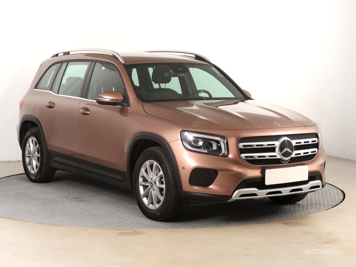 Mercedes-Benz GLB, 2021 - celkový pohled