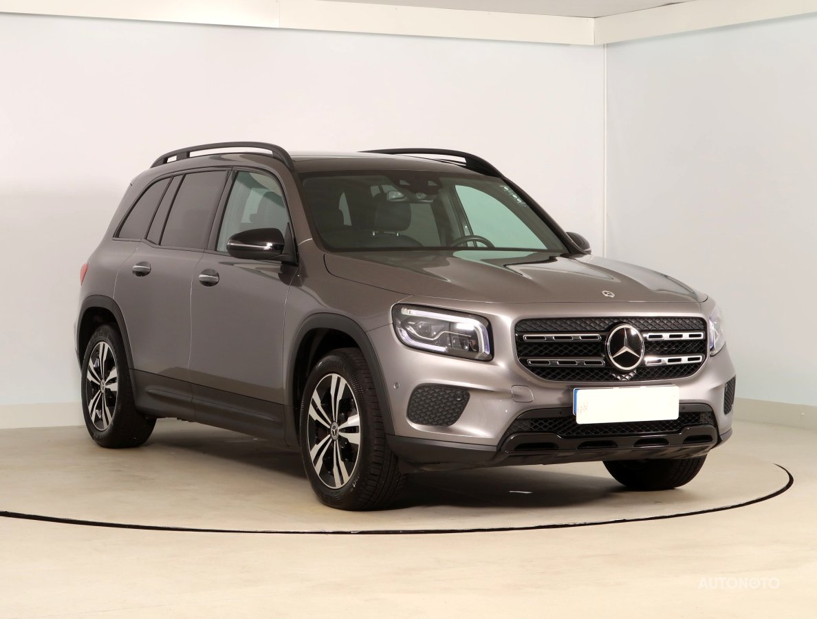 Mercedes-Benz GLB, 2023 - celkový pohled