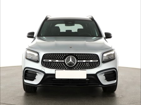 Mercedes-Benz GLB, 2024 - pohled č. 2