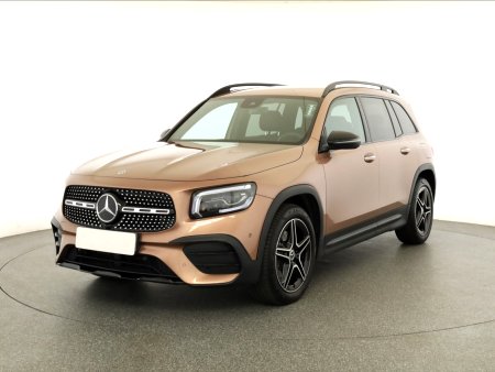 Mercedes-Benz GLB, 2022 - pohled č. 3