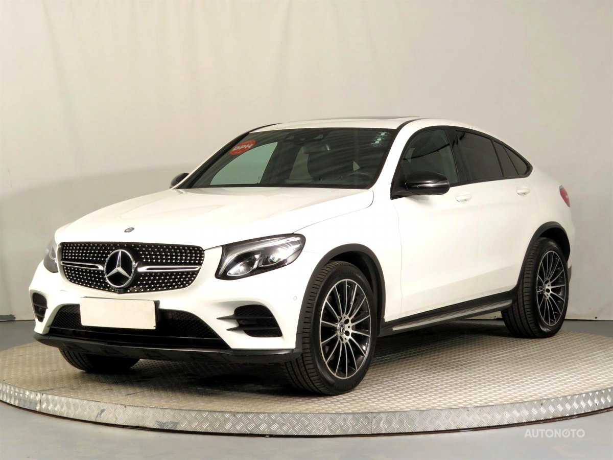 Mercedes-Benz GLC Coupe, 2017 - pohled č. 3