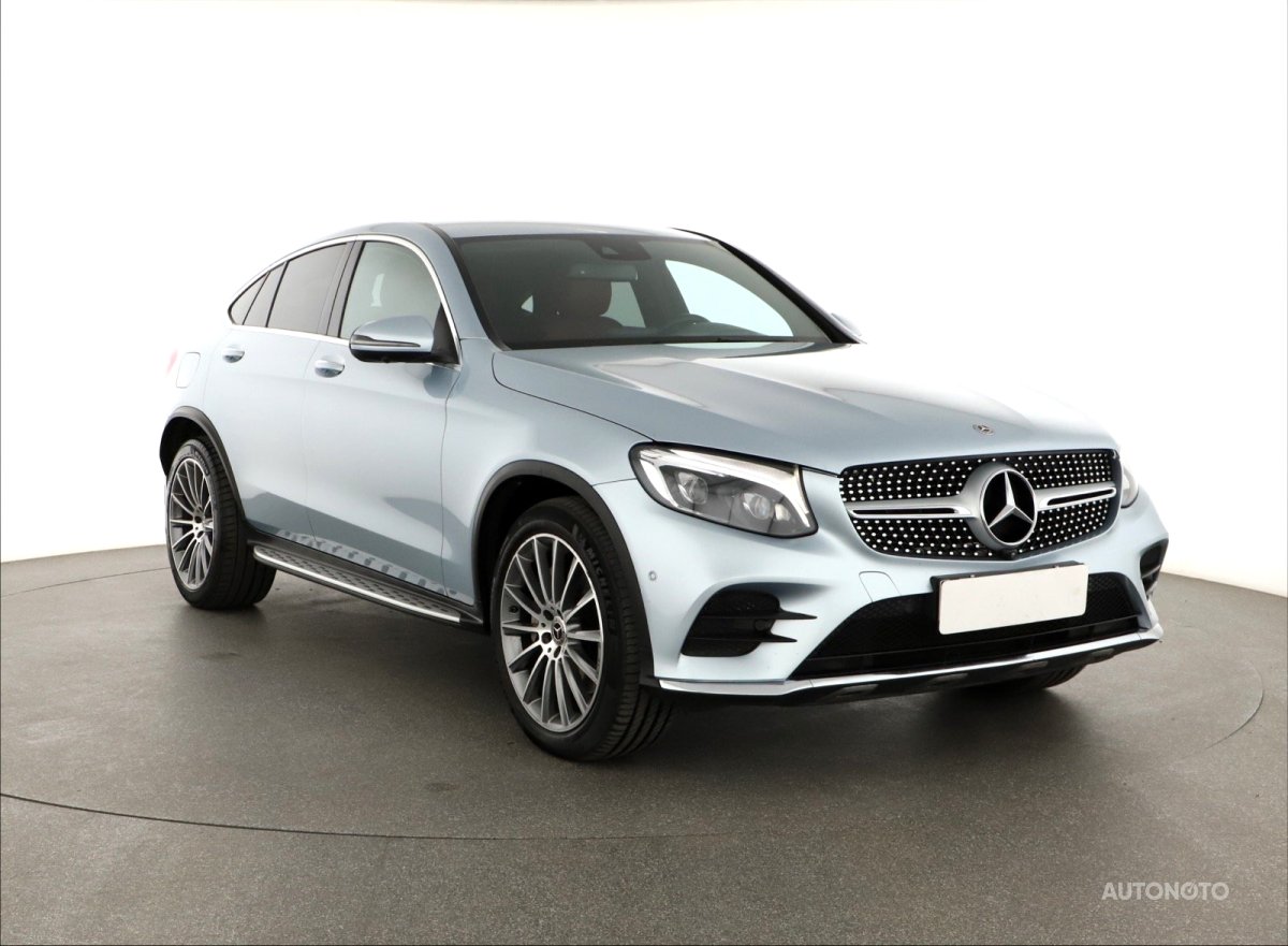 Mercedes-Benz GLC Coupe, 2017 - celkový pohled