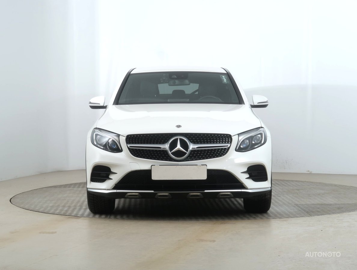 Mercedes-Benz GLC Coupe, 2018 - pohled č. 2