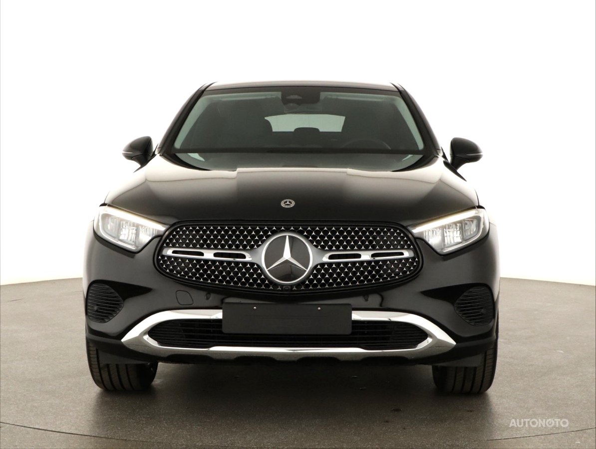 Mercedes-Benz GLC Coupe, 2024 - pohled č. 2