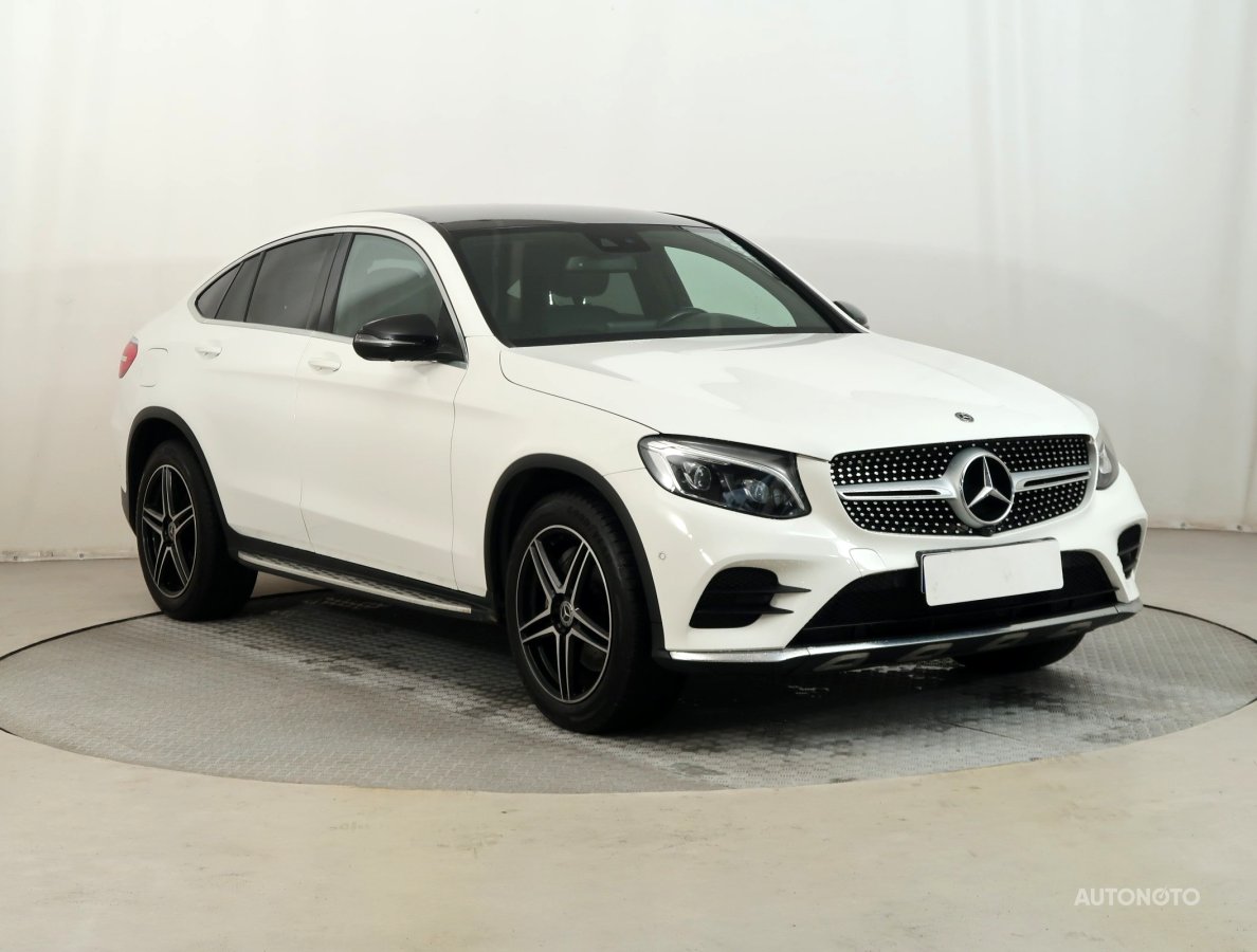 Mercedes-Benz GLC Coupe, 2018 - celkový pohled