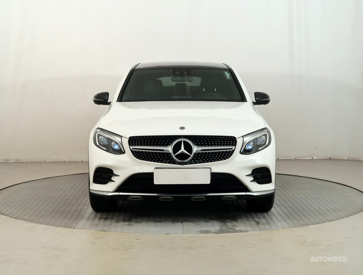 Mercedes-Benz GLC Coupe, 2018 - pohled č. 2