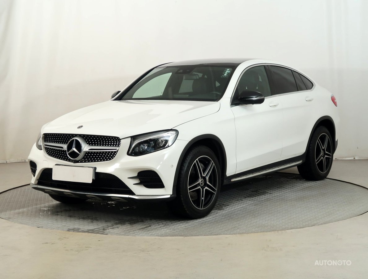 Mercedes-Benz GLC Coupe, 2018 - pohled č. 3