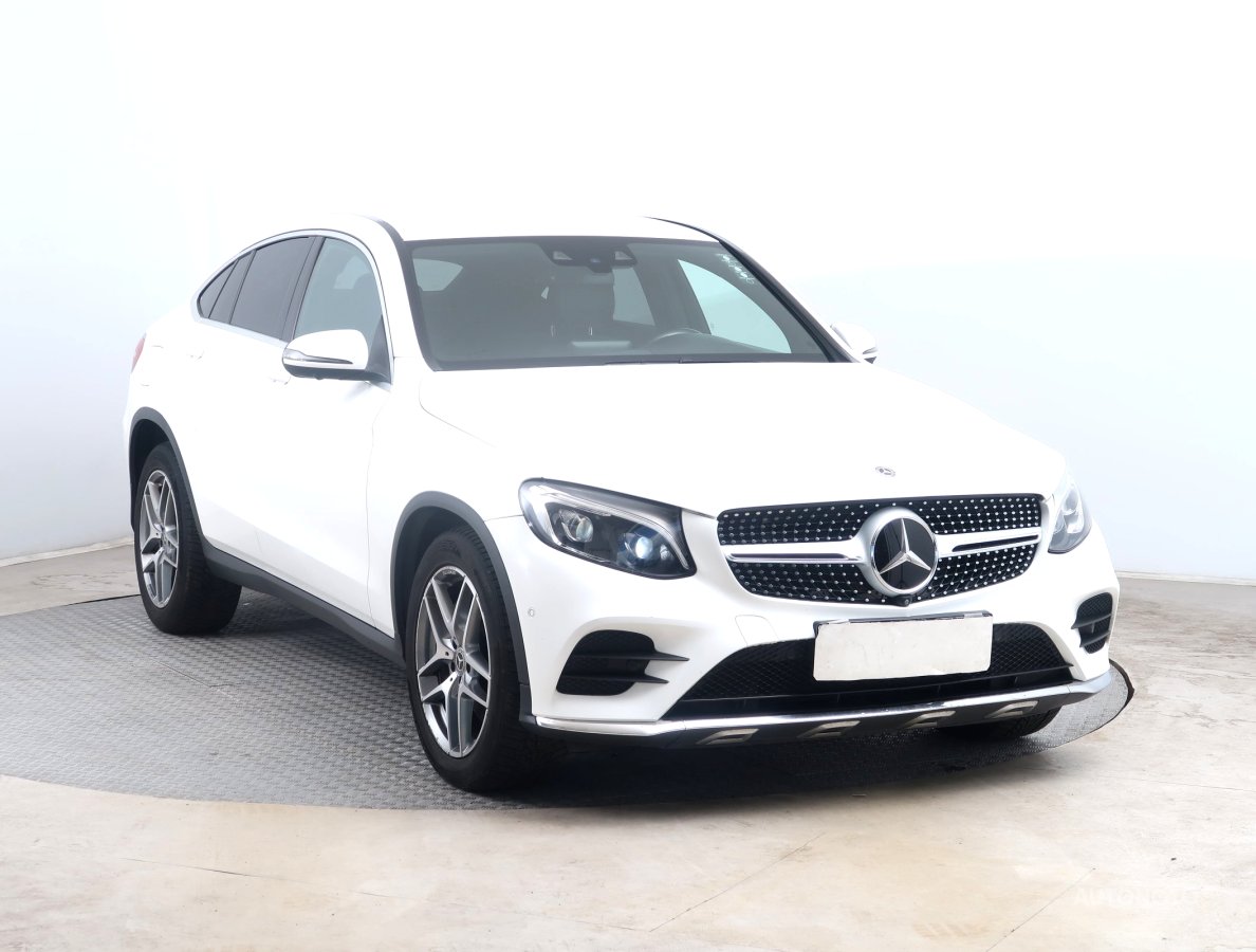 Mercedes-Benz GLC Coupe, 2018 - celkový pohled