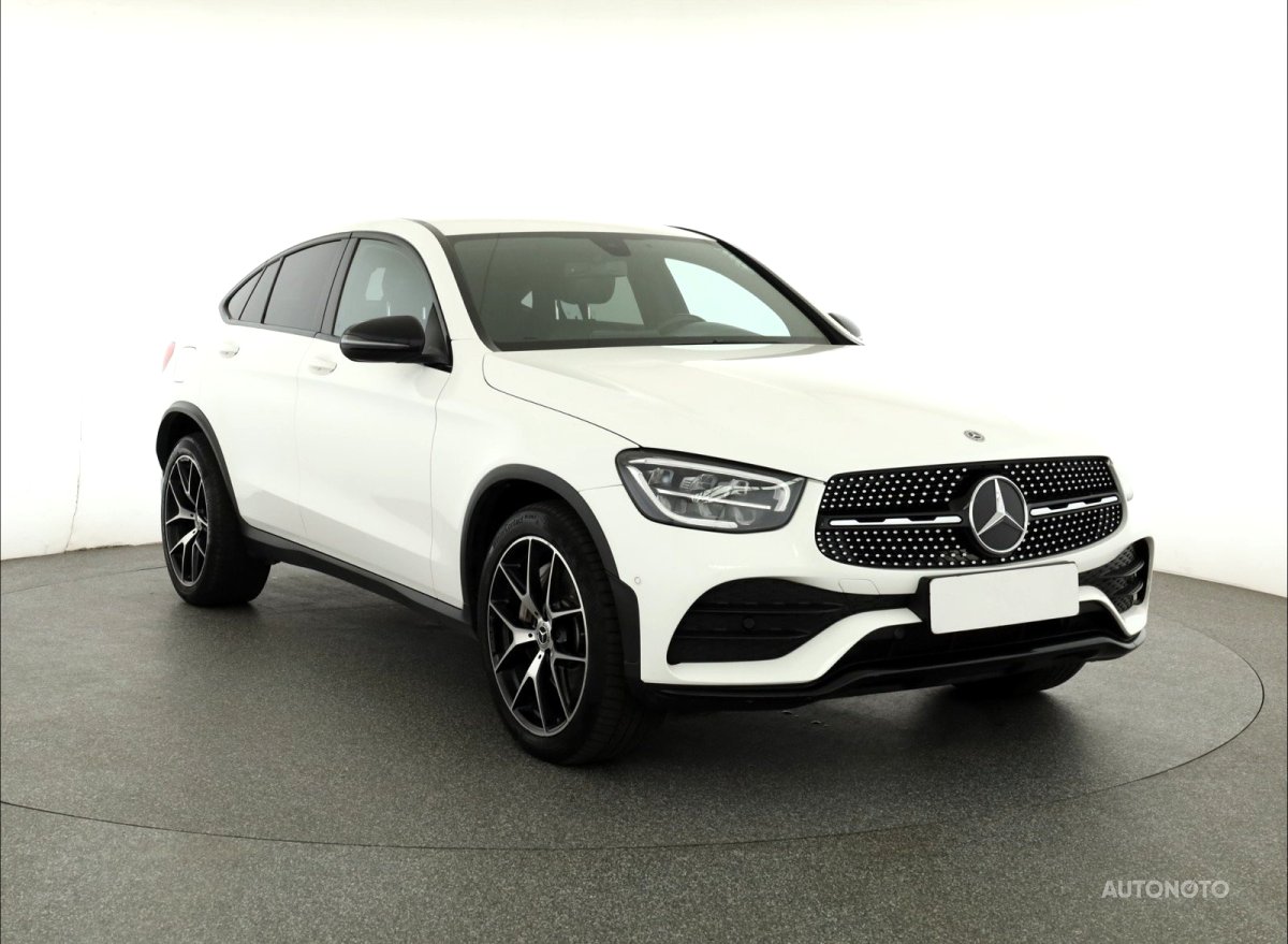 Mercedes-Benz GLC Coupe, 2020 - celkový pohled