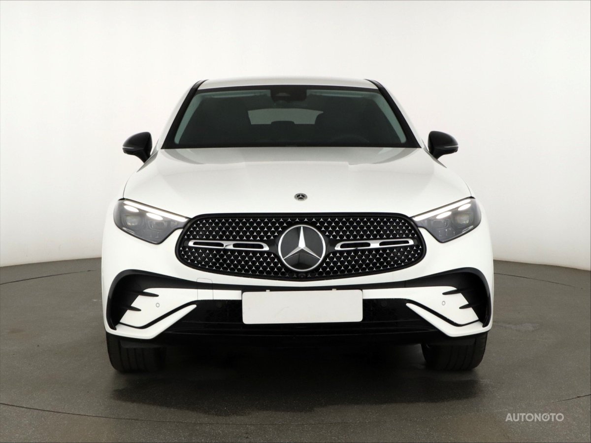 Mercedes-Benz GLC Coupe, 2025 - pohled č. 2