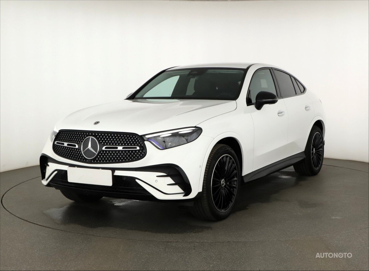 Mercedes-Benz GLC Coupe, 2025 - pohled č. 3