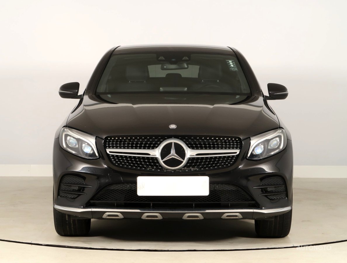 Mercedes-Benz GLC Coupe, 2017 - pohled č. 2