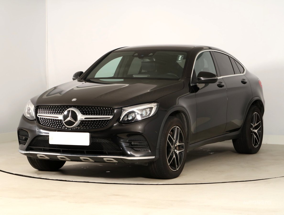 Mercedes-Benz GLC Coupe, 2017 - pohled č. 3