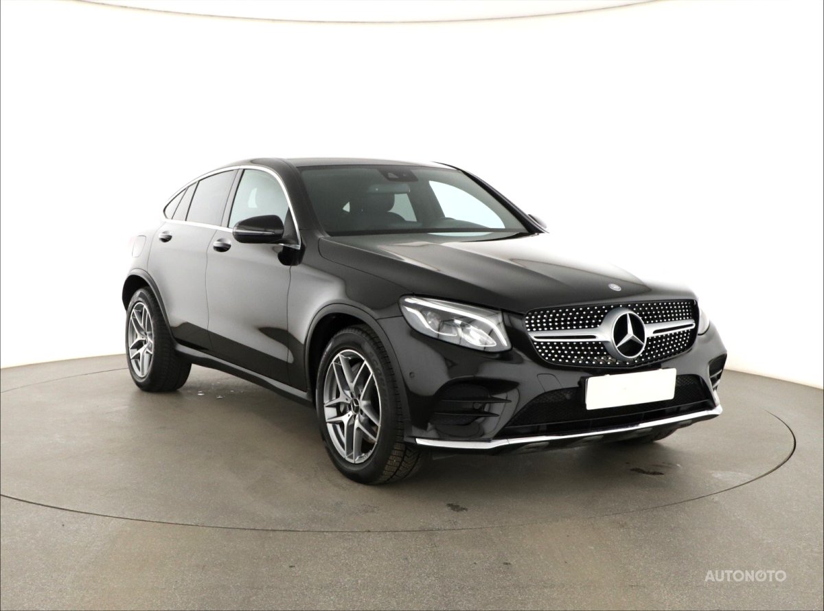 Mercedes-Benz GLC Coupe, 2017 - celkový pohled