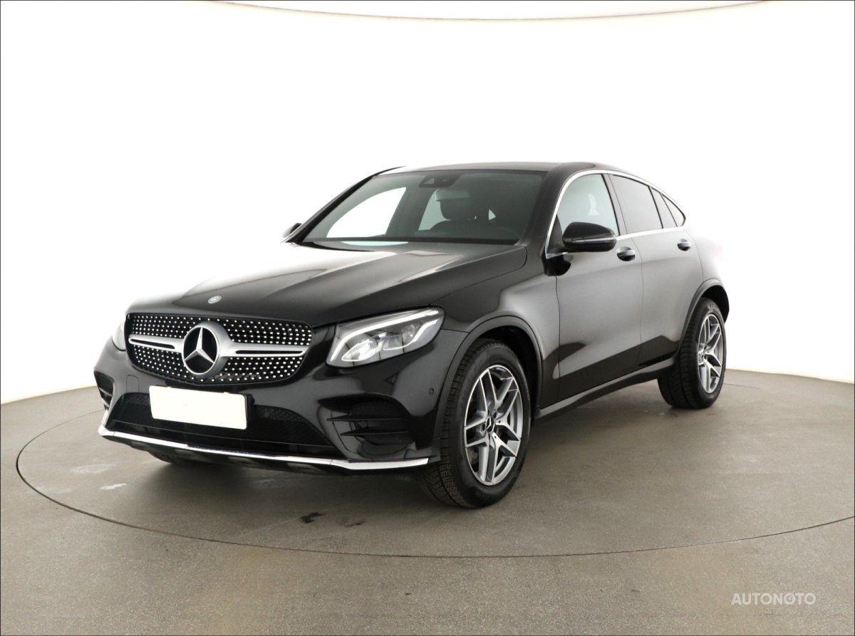 Mercedes-Benz GLC Coupe, 2017 - pohled č. 3