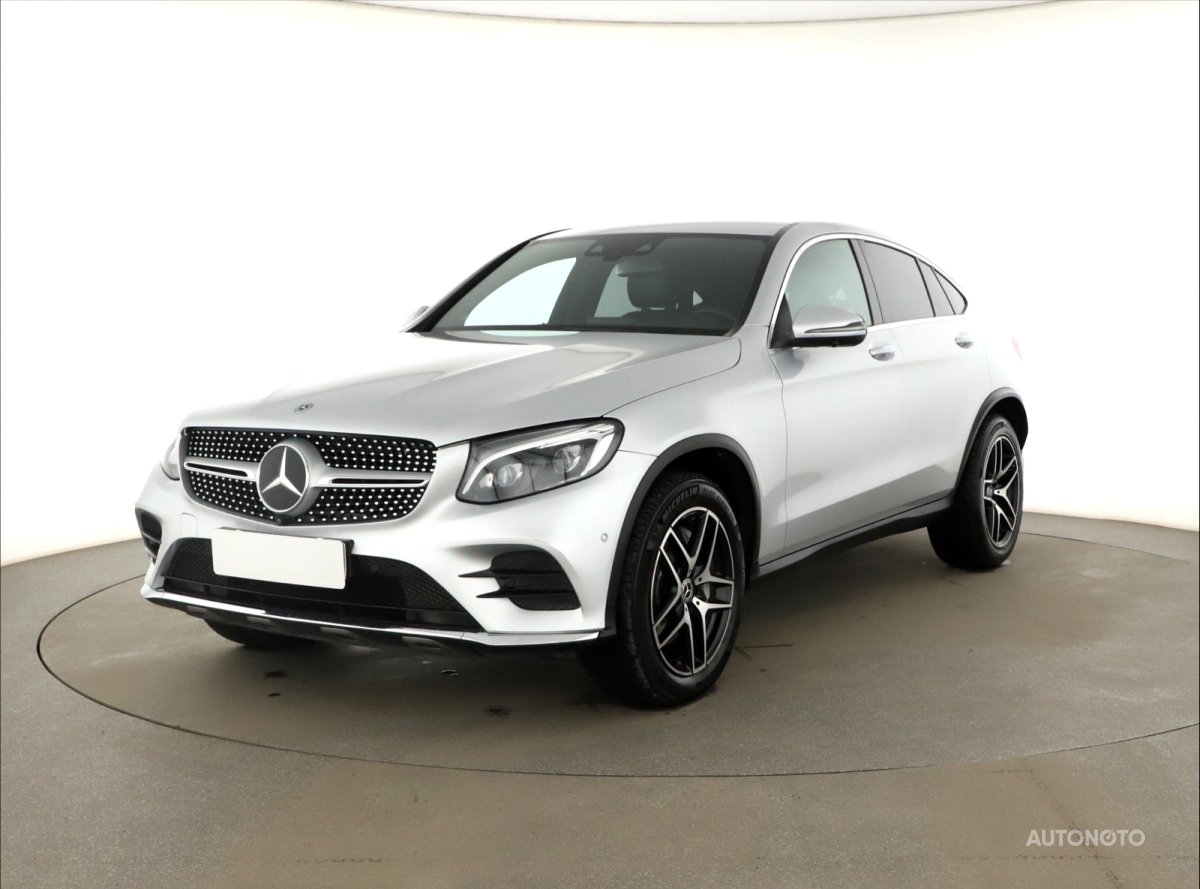 Mercedes-Benz GLC Coupe, 2018 - pohled č. 3