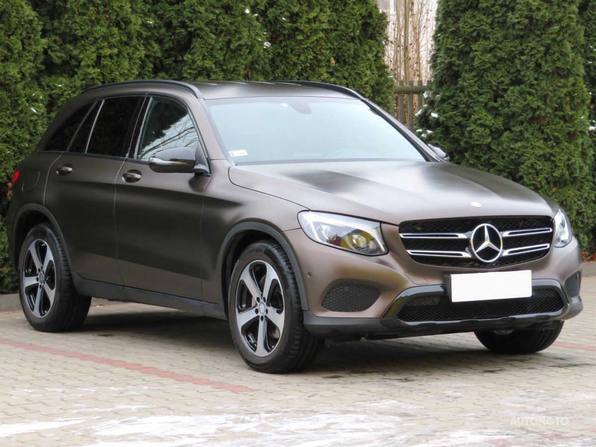 Mercedes-Benz GLC, 2016 - celkový pohled