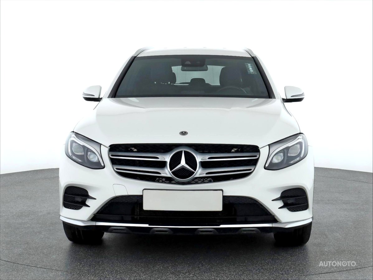 Mercedes-Benz GLC, 2018 - pohled č. 2