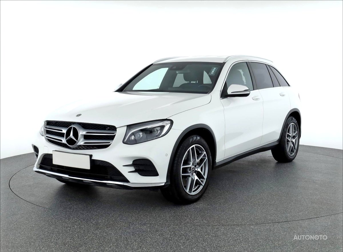 Mercedes-Benz GLC, 2018 - pohled č. 3