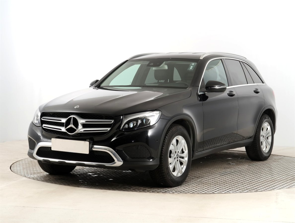 Mercedes-Benz GLC, 2018 - pohled č. 3