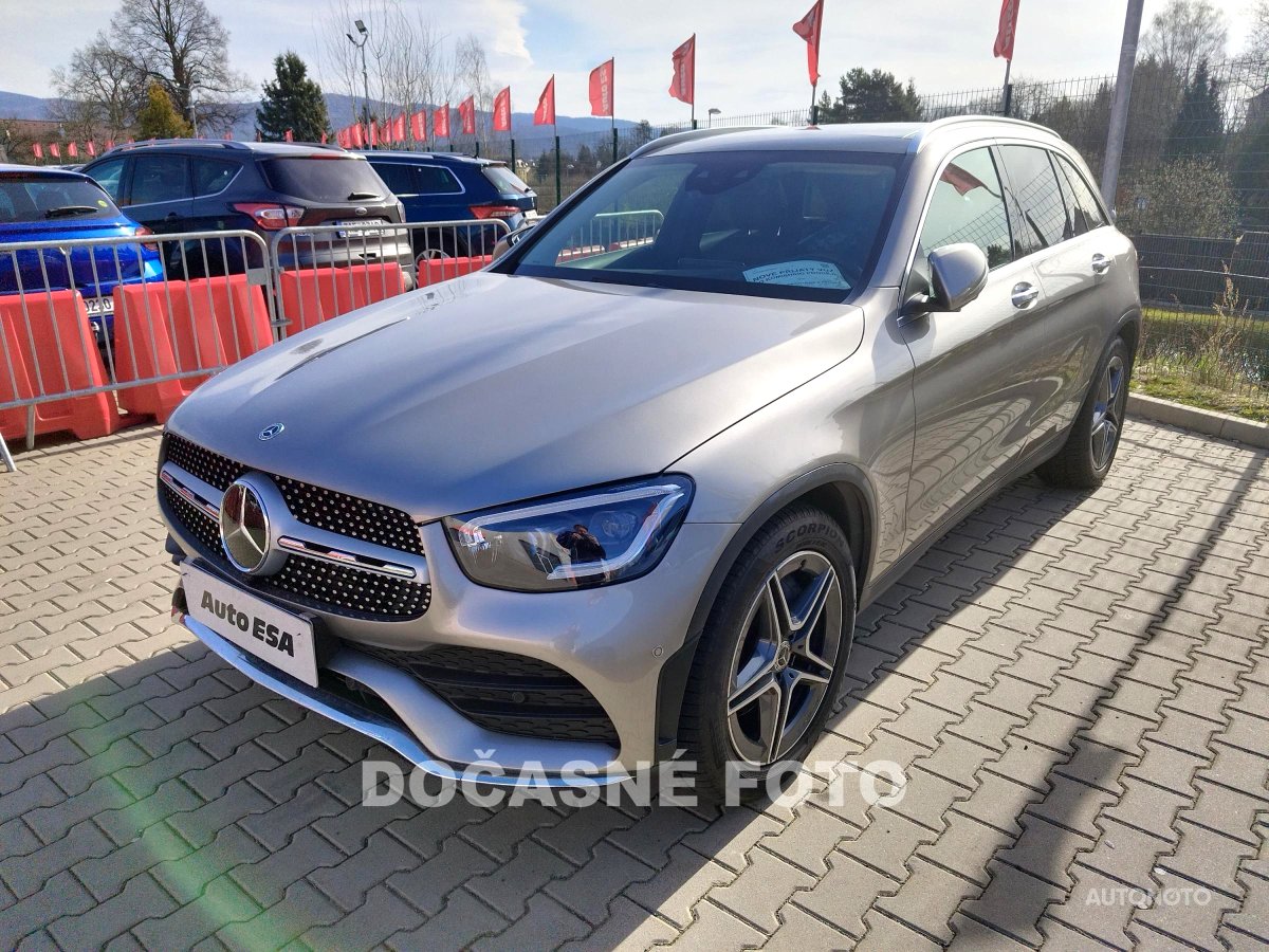 Mercedes-Benz GLC, 2021 - celkový pohled