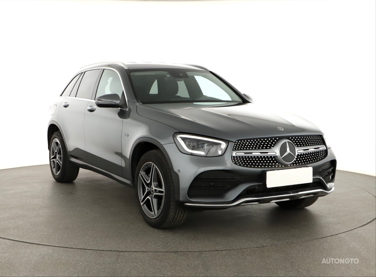 Mercedes-Benz GLC, 2021 - celkový pohled