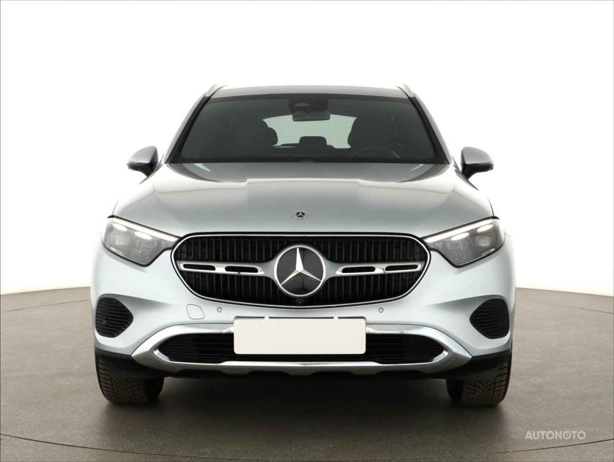 Mercedes-Benz GLC, 2024 - pohled č. 2