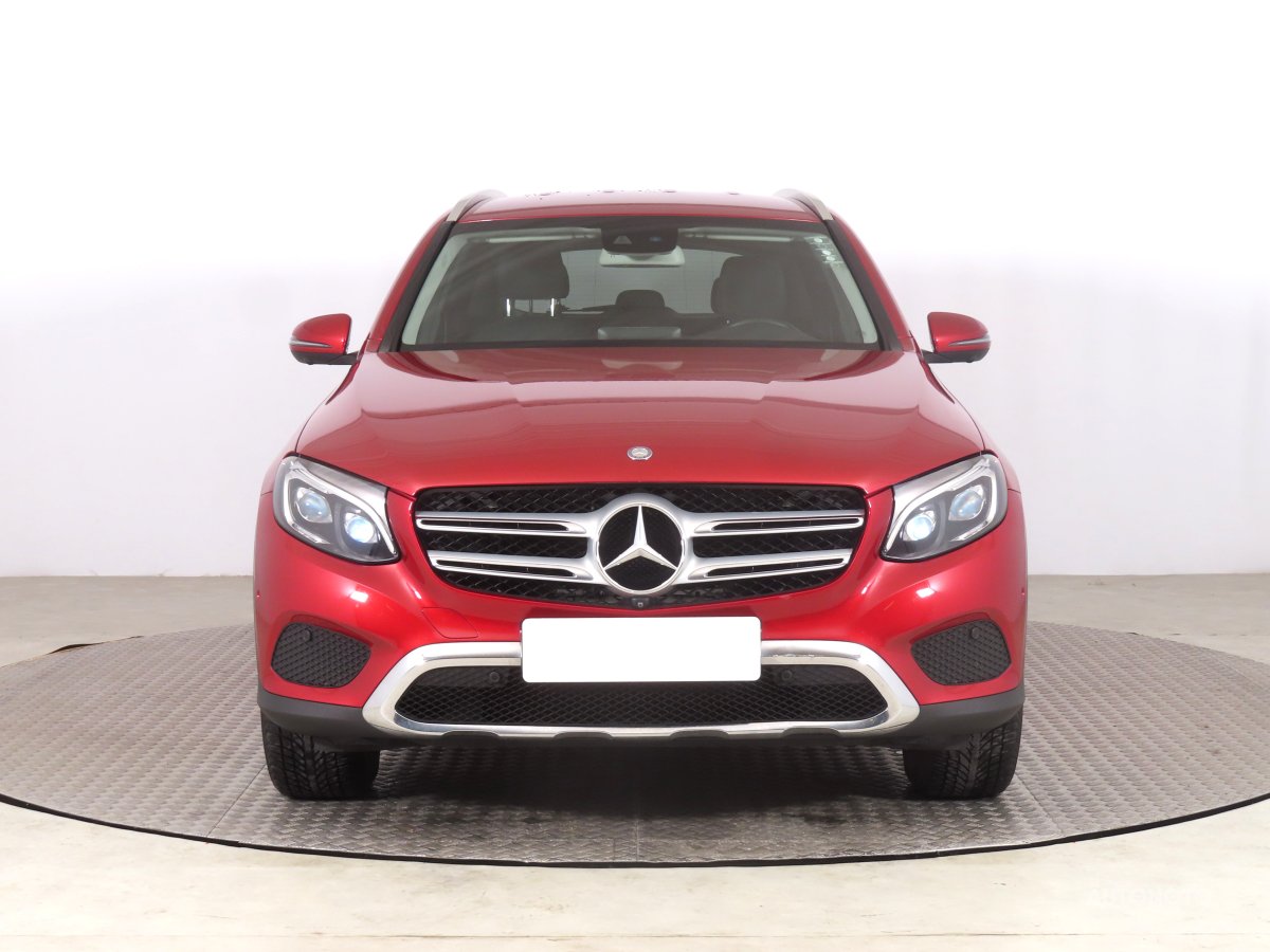 Mercedes-Benz GLC, 2016 - pohled č. 2