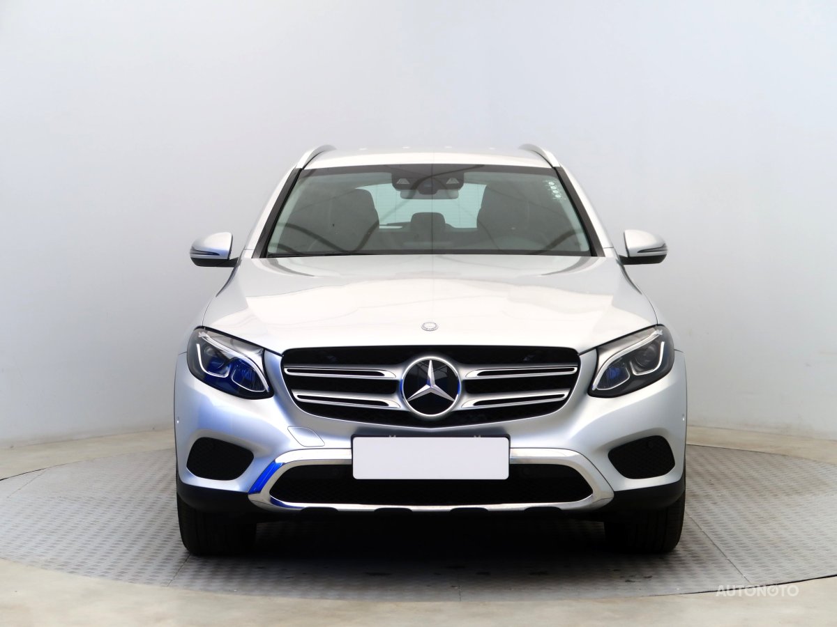 Mercedes-Benz GLC, 2016 - pohled č. 2