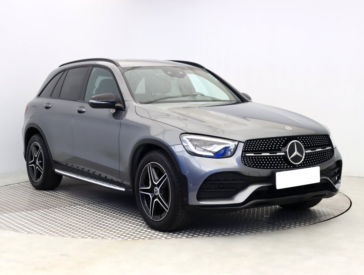 Mercedes-Benz GLC, 2021 - celkový pohled